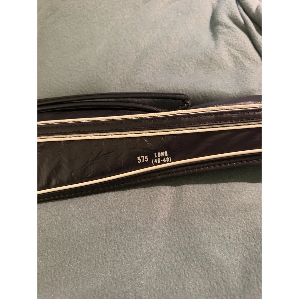 Vintage Apache Or Red Head Black w/White Piping Soft Rifle Case Red Interior